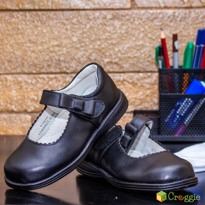 Girls Bow Detail School Shoes
